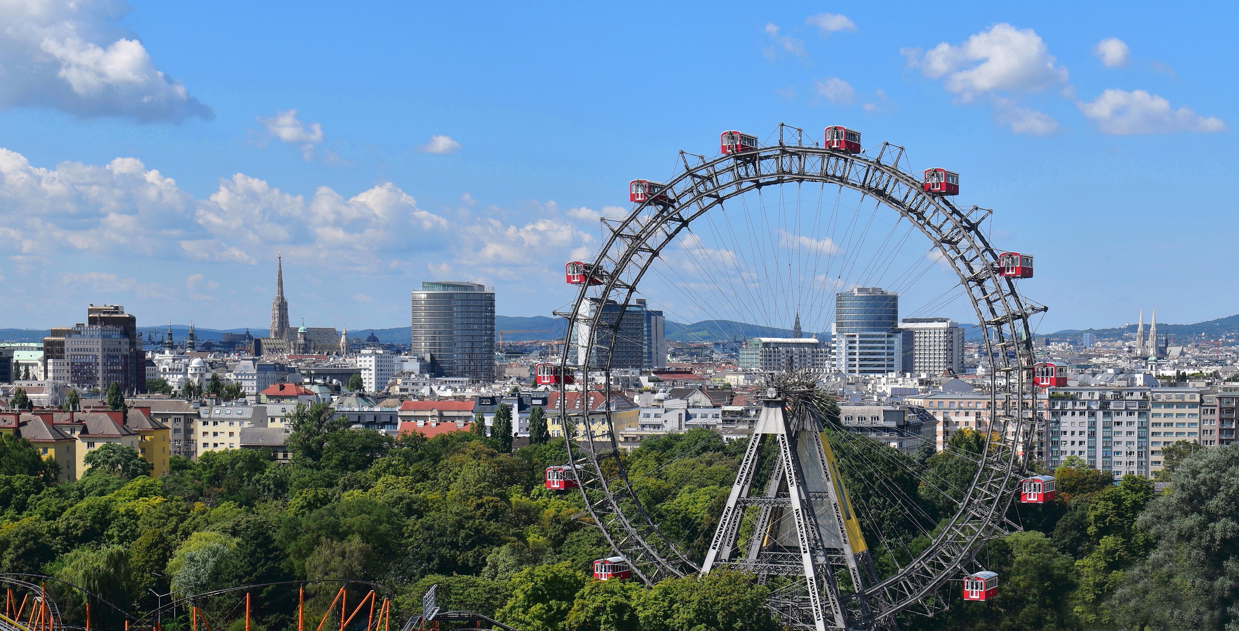 Blick auf Wien samt Riesenrad