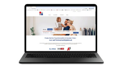 Die Website www.immomarktplatz.at scheint auf einem Notebook auf