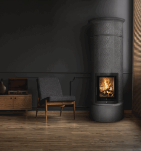 Der Kachelofen ist voll im Trend, insbesondere als Ergänzung zu anderen Heizsystemen. © Hafnertec
