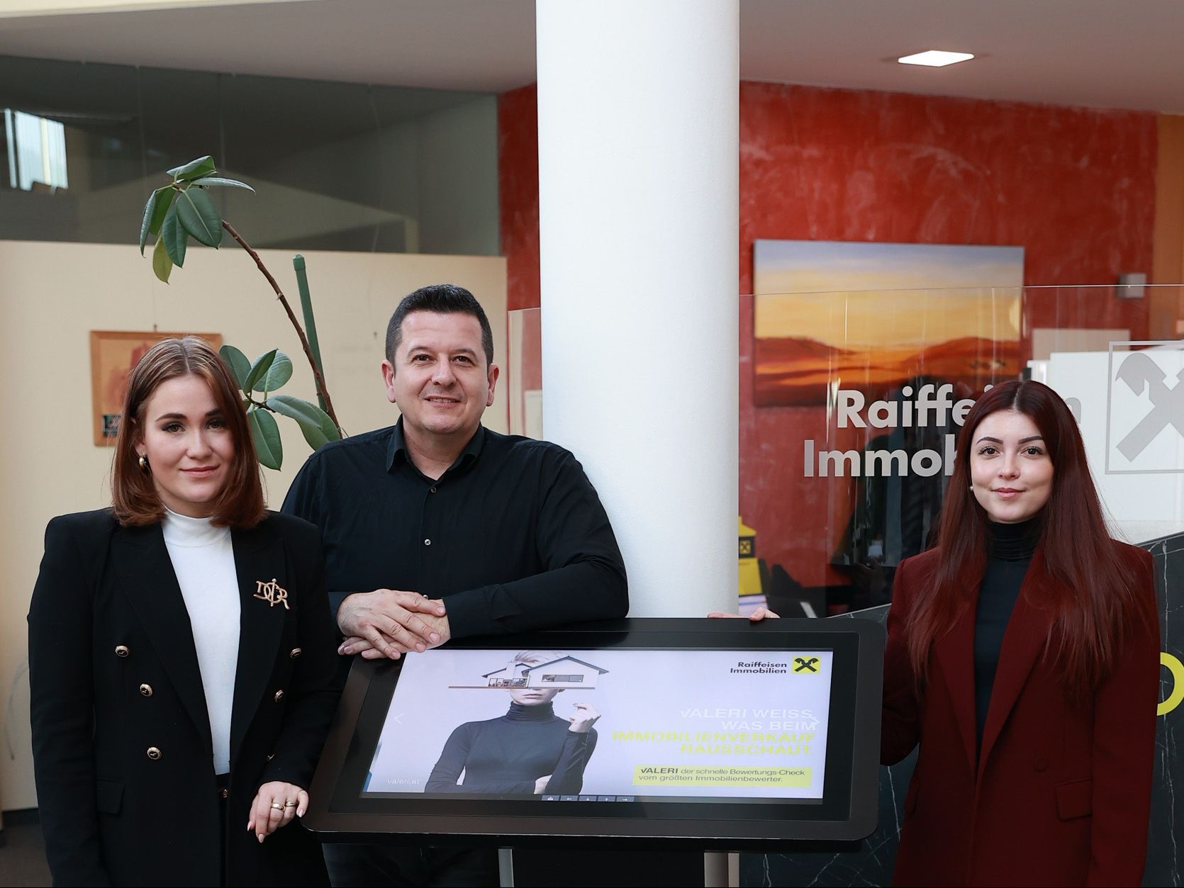 Raiffeisen Immobilien baut Team im Burgenland aus