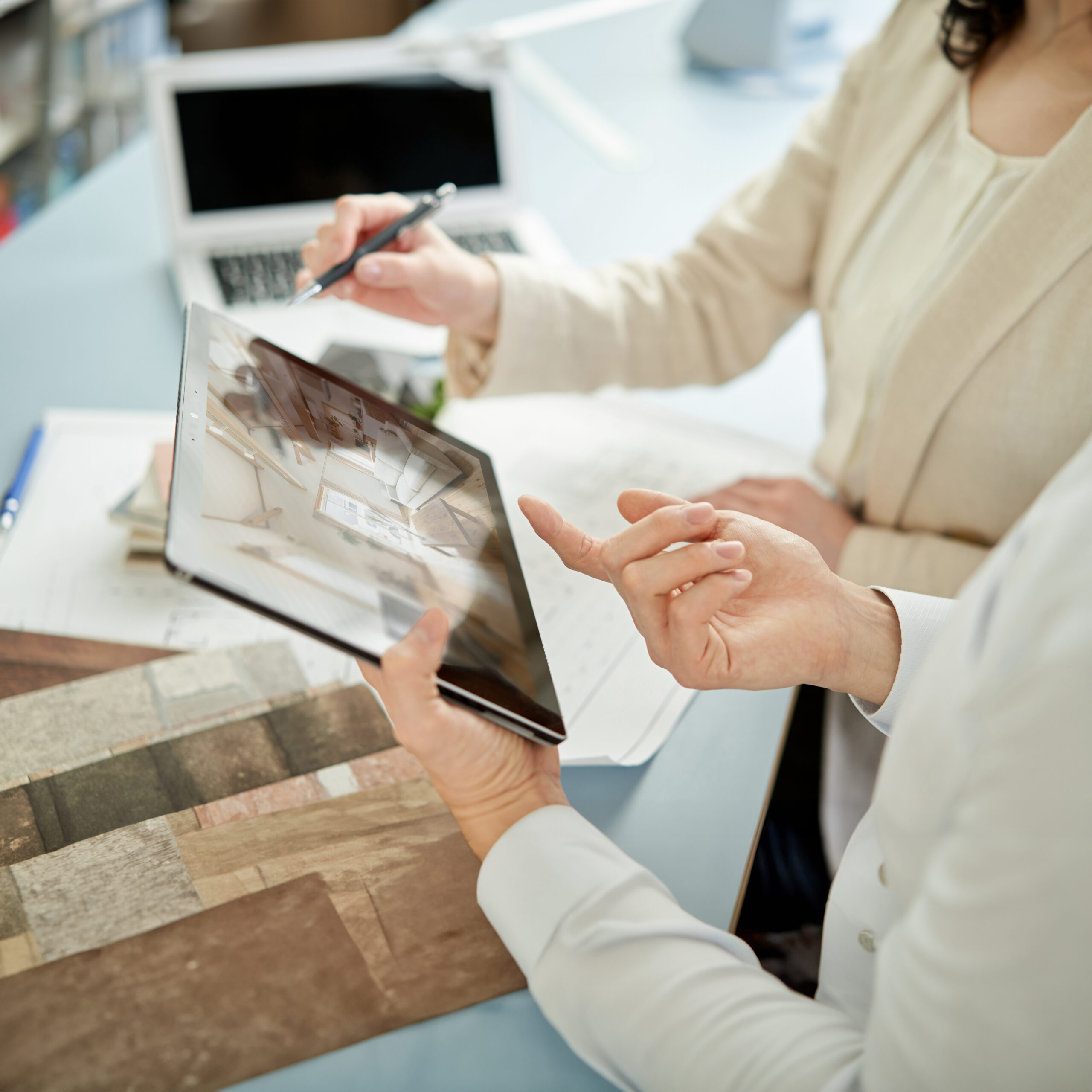 Honorareingriffe bei Immobilienmaklern auf dem Prüfstand